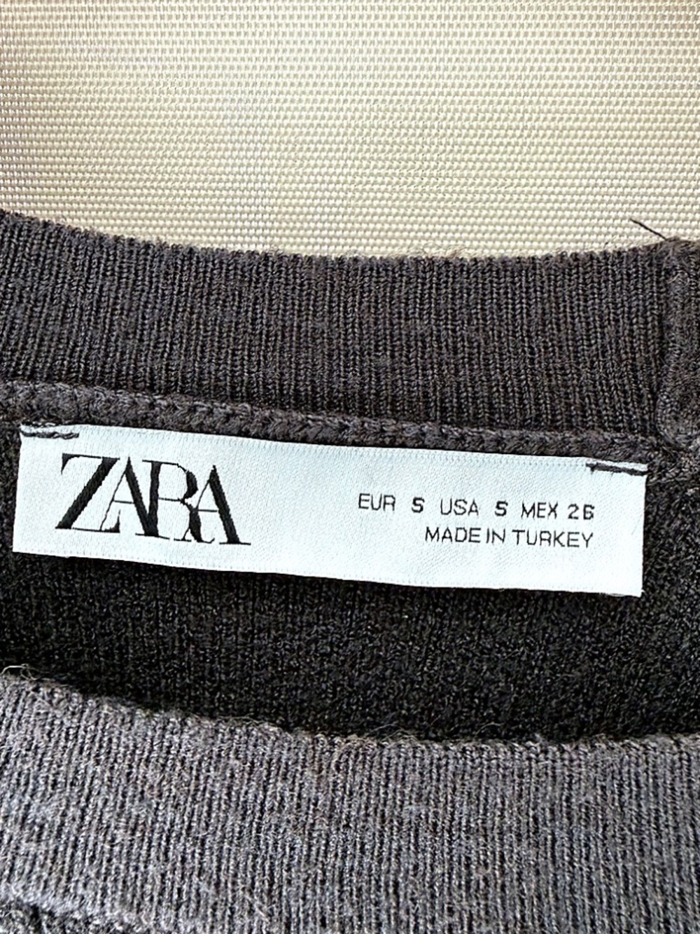 Zara Dark Grey Textured Knit Sweatshirt Pullover Balloon Sleeve Size Small - Picture 2 of 5